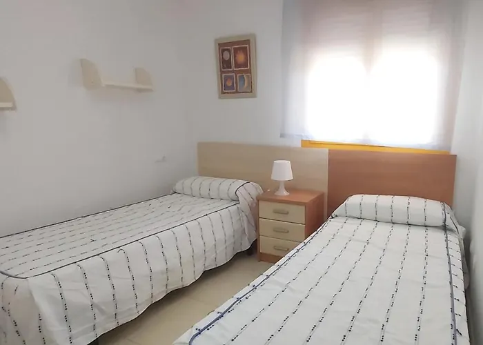 Ambar 18d - Grupo Turis