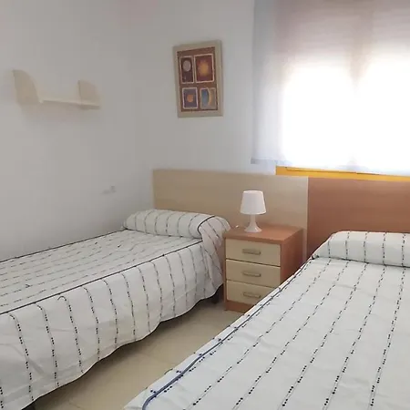 Ambar 18d - Grupo Turis